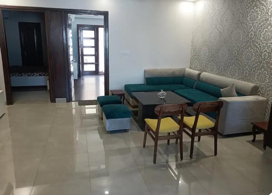 Homistay 1 Bhk Panchkula Extérieur photo